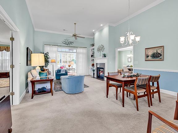 3rd image of 606 Trawler Bay Ct.