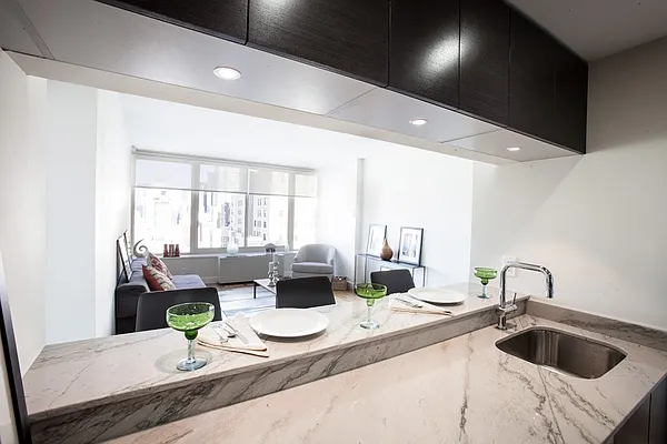 Rented by Stonehenge NYC LLC | media 46