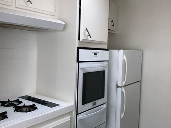 2nd image of 815 S Wooster St APT 304