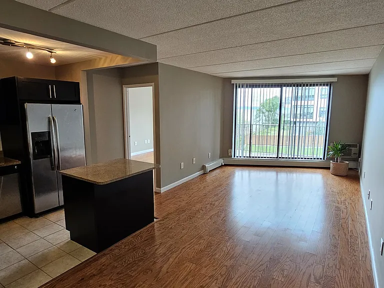 1155 Warburton Ave — Photo 1
