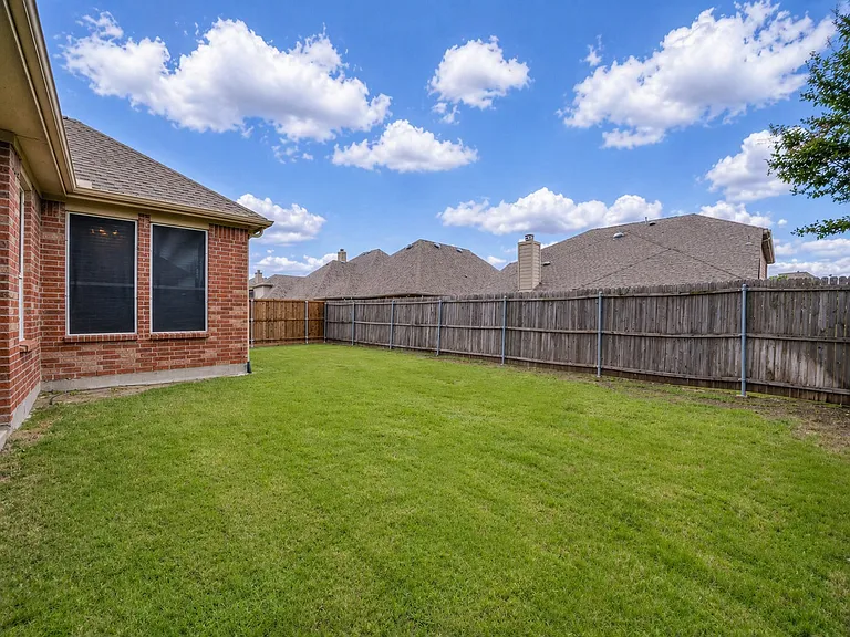 16312 Dry Creek Blvd — Photo 25