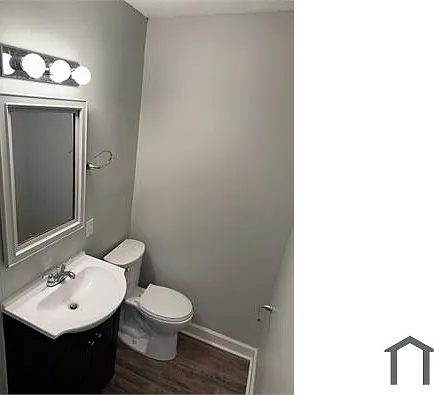 4 bed, 1104 sqft, $2,000 — Photo 2