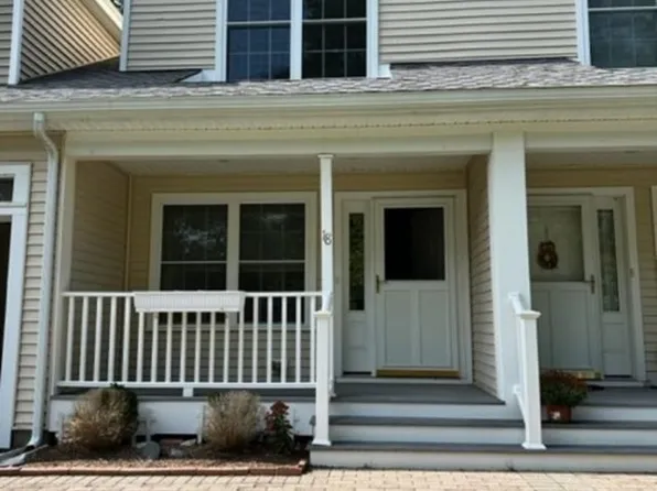 18 Veterans Way, Merrimac, MA 01860