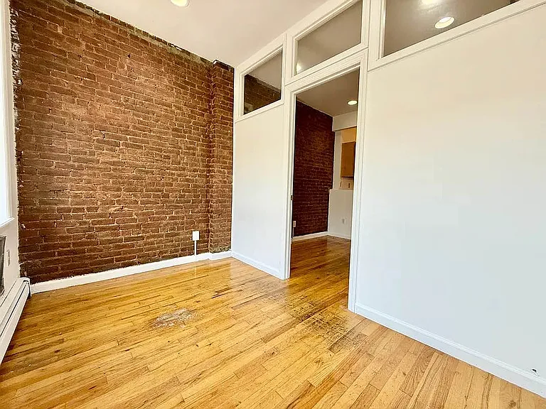 2117 3rd Ave #2F — Photo 11