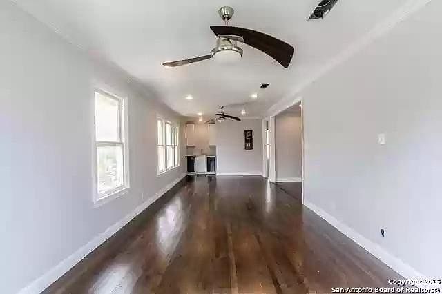 1st image of 412 Gillespie St #2
