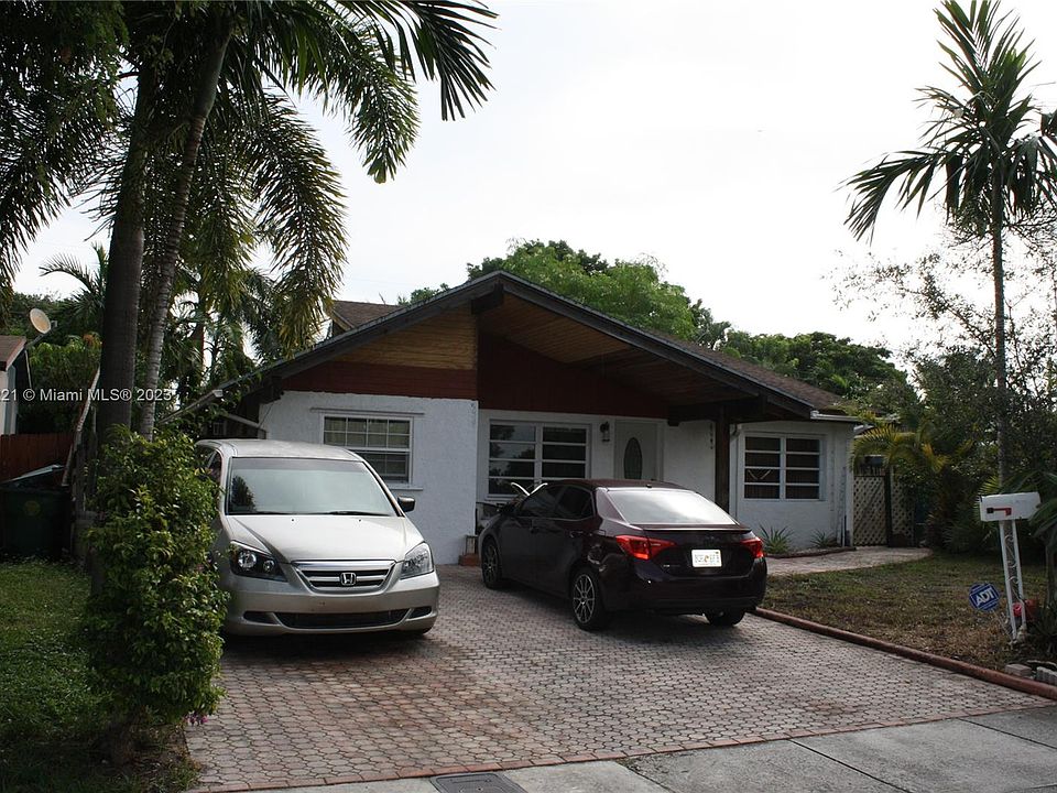 2nd image of 5400 NE 2nd Ave