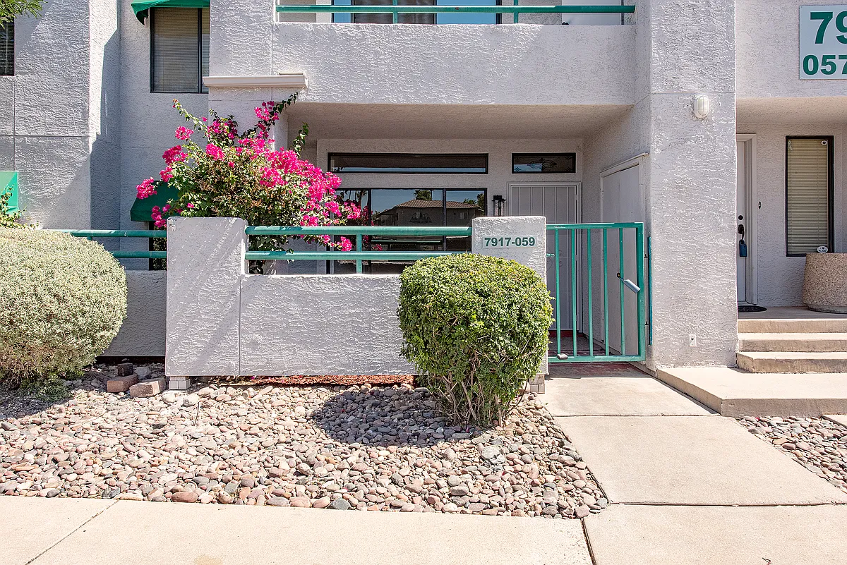 Building Photo - 7917 E Colette Cir #59