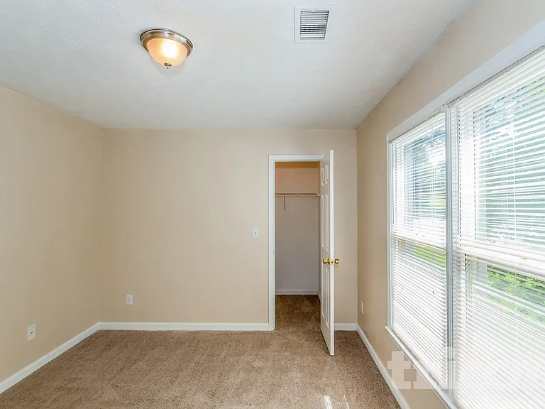 1320 Timber Walk Dr — Photo 12
