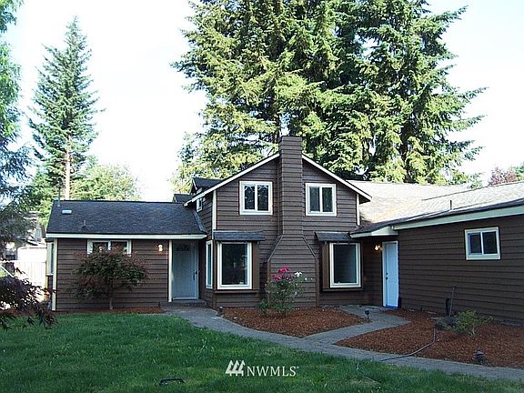 3rd image of 821 S 7th Avenue SW
