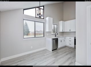3752 S Genoa Cir UNIT B, Aurora, CO 80013
