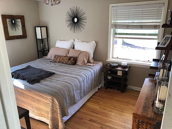 Bedroom #1