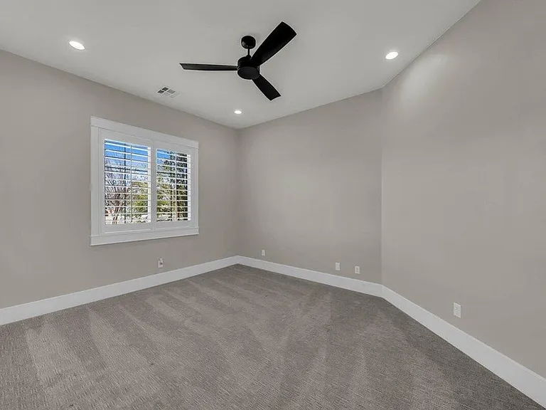 4159 S 490 E — Photo 21
