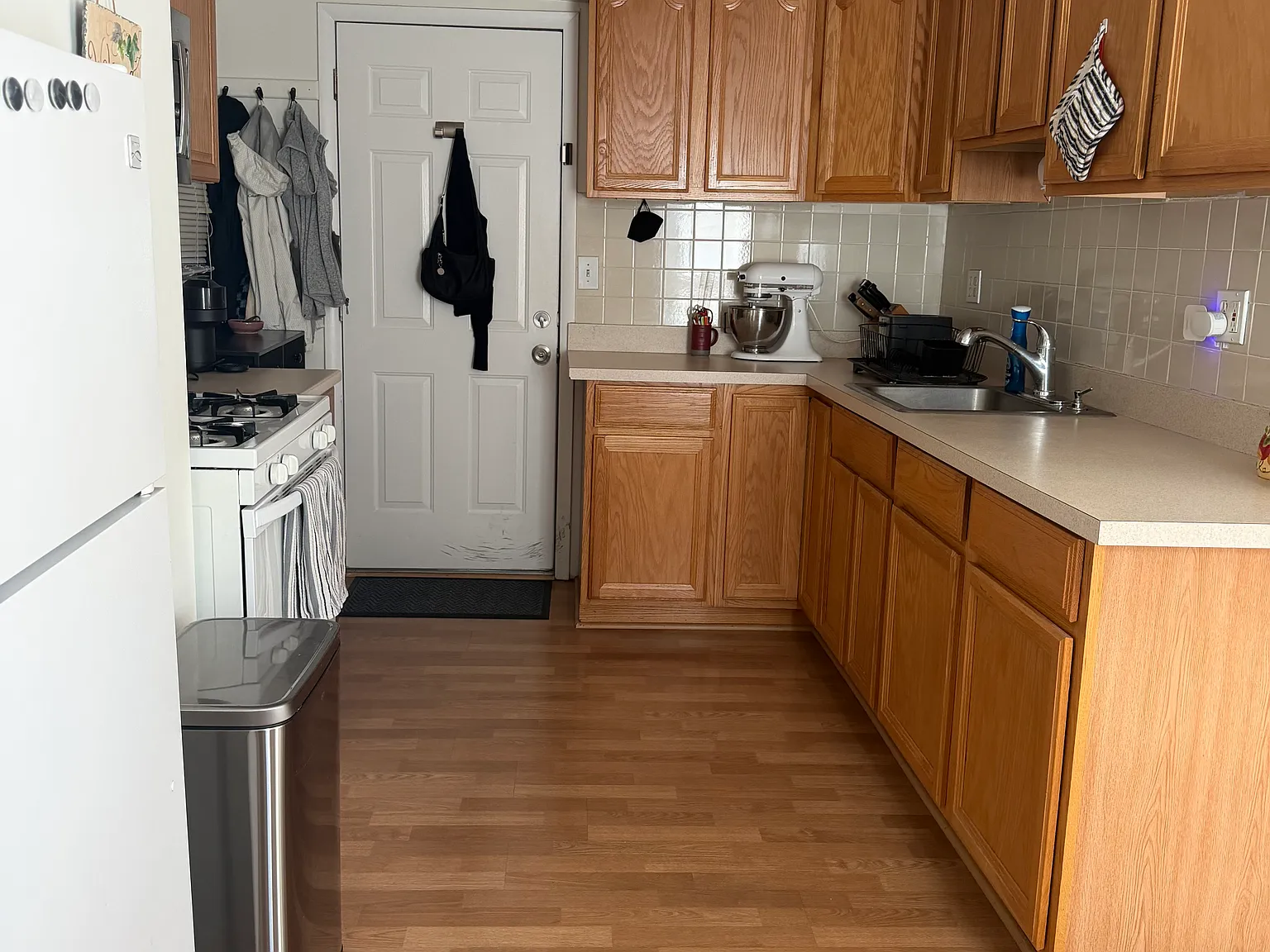 1 bed, $1,750 — Photo 2