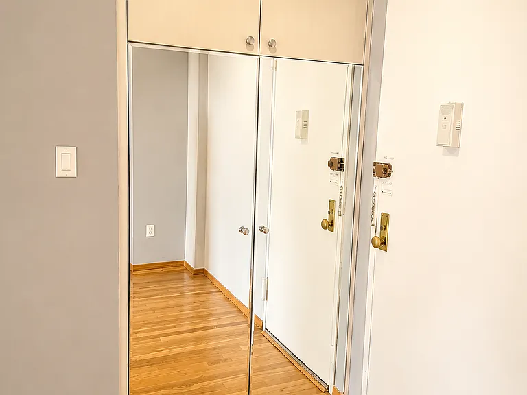 2277 Homecrest Ave #4P — Photo 12