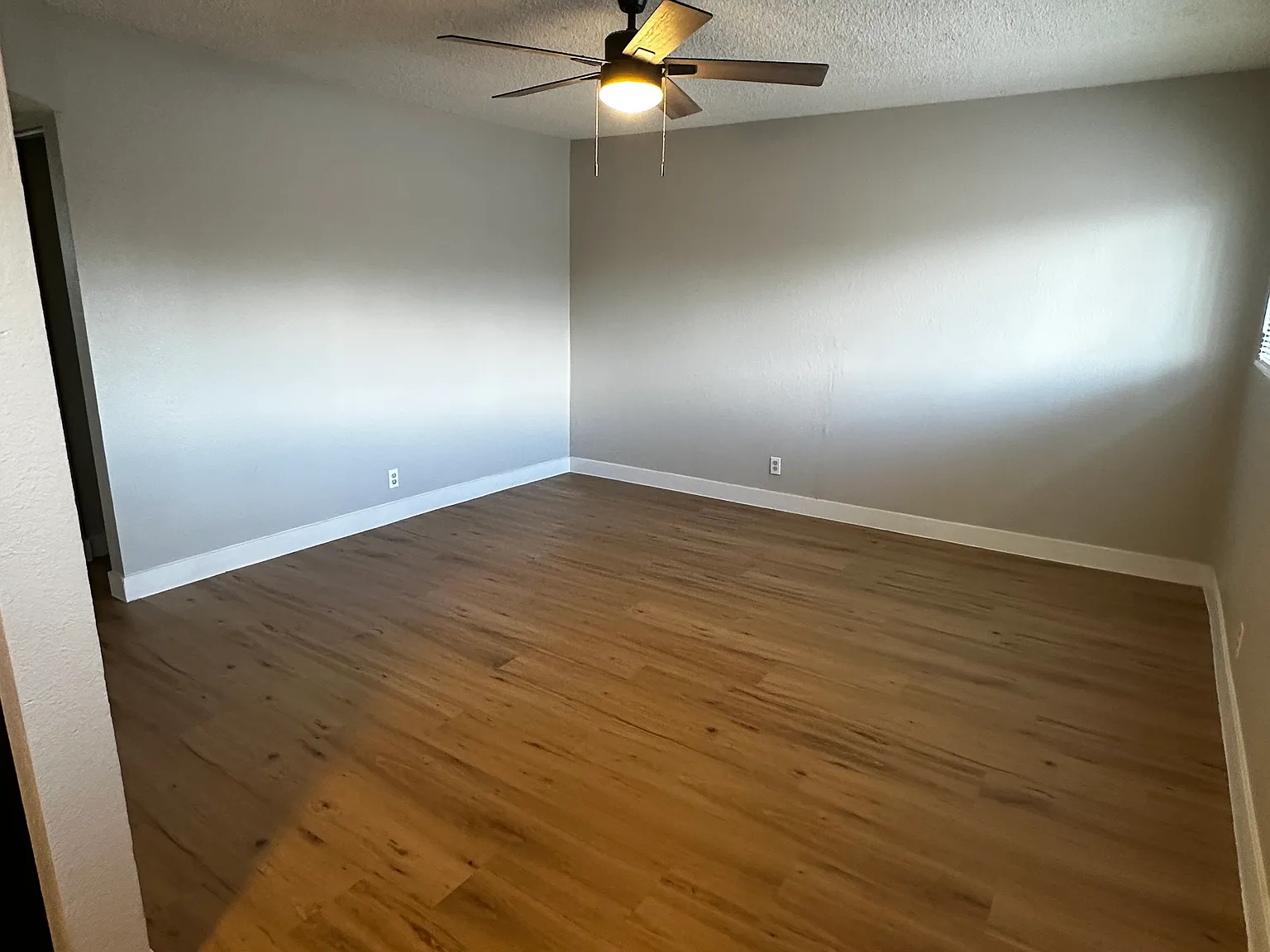 2 bed, $1,250 — Photo 2