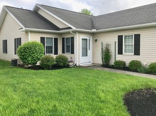 309 Walker Dr, Canandaigua, NY 14424