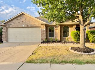 1713 Heron Dr, Aubrey, TX 76227