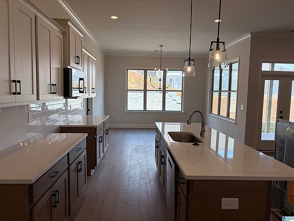 7th image of this home