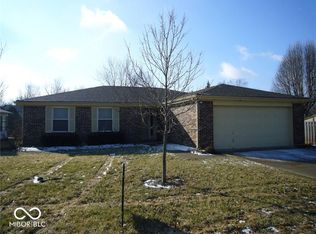 3441 Crickwood Dr, Indianapolis, IN 46268