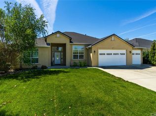 7 Blackstone Ct, Chico, CA 95928
