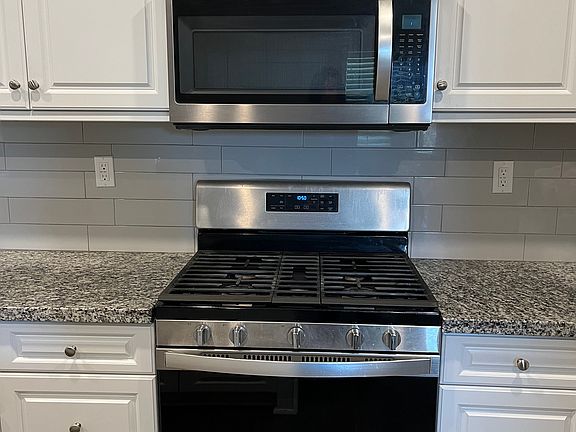 5th image of 2794 E Murdock Ln