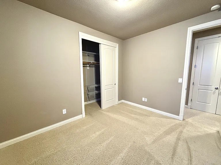 16709 NE 6th St — Photo 24
