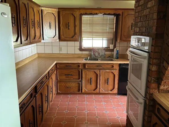 24344 State Highway 444, Livingston, LA 70754
