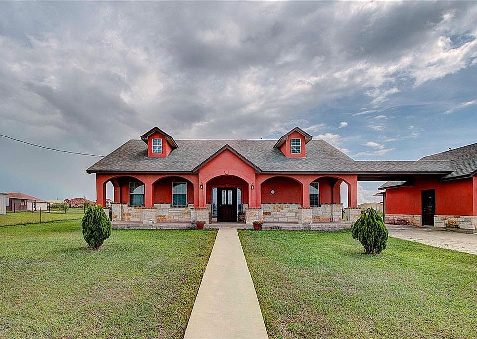 1st image of 115 Luna Vista Cv