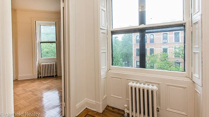 Rented by Garfield Realty  | media 15