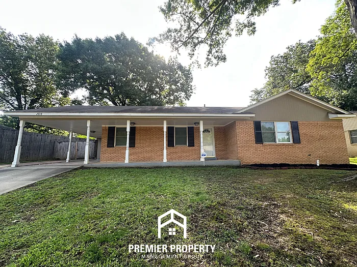 2818 N Star Dr — Photo 2