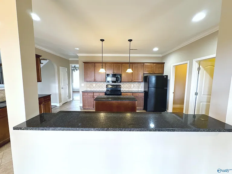 126 Windridge Way SW — Photo 10