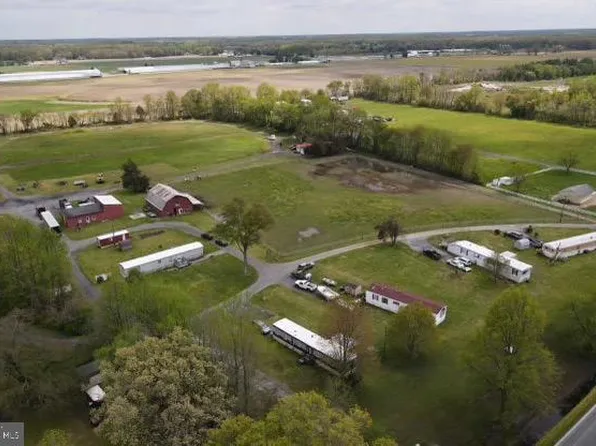 84 Spotted Acres Farm Ln, Dover, DE 19904