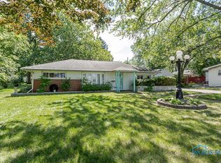 4238 Harvest Ln, Toledo, OH 43623