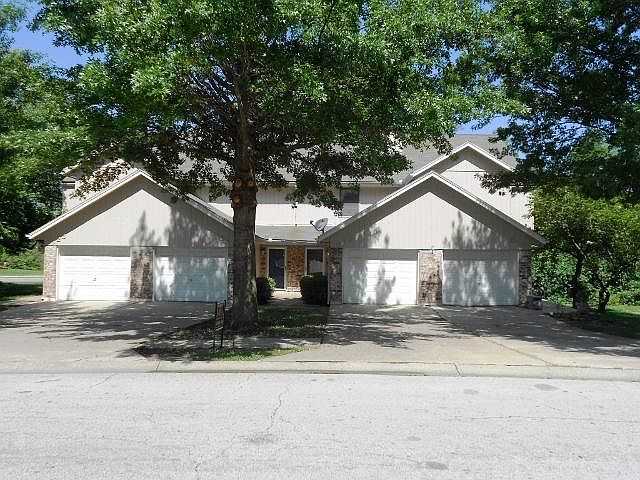 1st image of 517 NE Churchill St #517