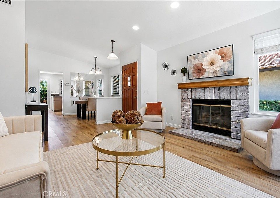 1st image of 9783 Louise Way