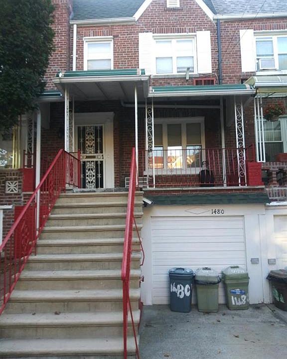 1st image of 1480 E 48th St