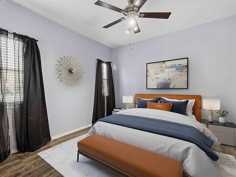 706 W 22nd St #305 — Photo 9