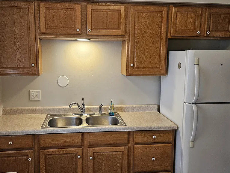 Fully furnished kitchen