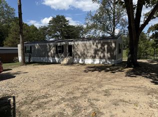 68 Jenkins Vlg, Red Boiling Springs, TN 37150