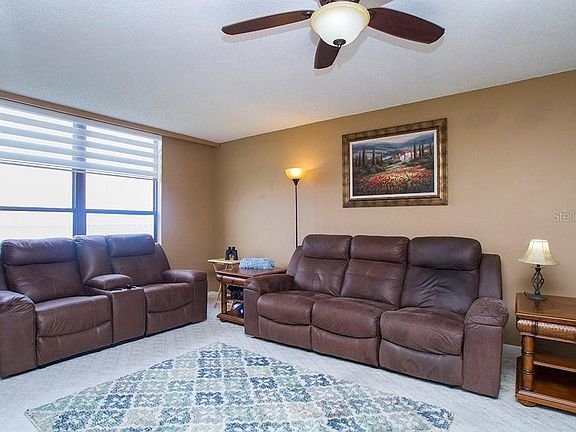 4th image of 2618 Cove Cay Dr Unit 708