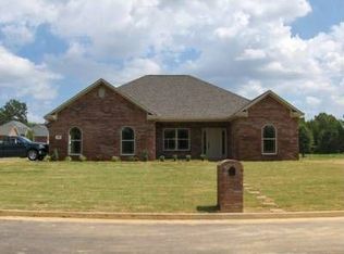 119 Oakridge Dr, Roland, OK 74954
