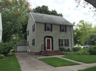 1816 N Superior St, Appleton, WI 54911