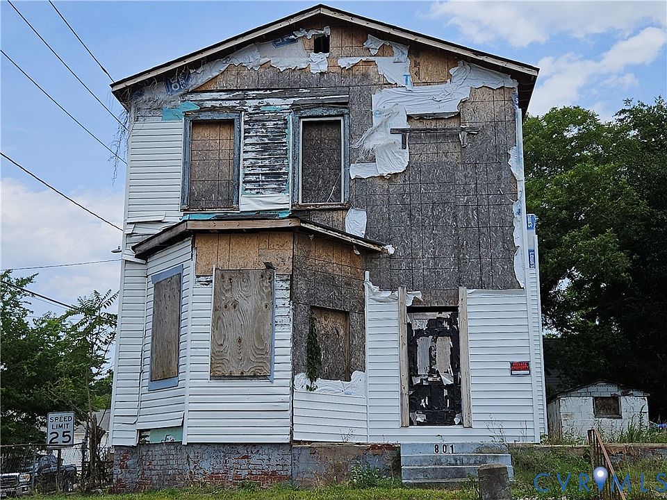 1st image of 801 Harding St