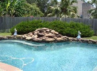 9910 Hambleton Way Cir, Houston, TX 77065
