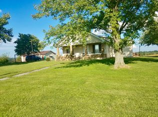 1338 Pumphouse Rd, Mitchell, IN 47446