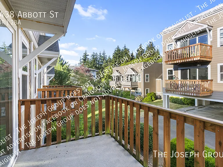 3438 Abbott St — Photo 24