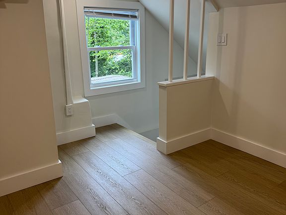 4th image of 510 S State St APT 4