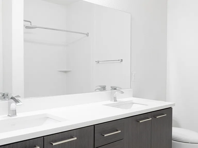 Union Apartments — Photo 19