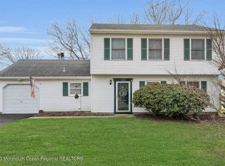 1928 Powder Horn Rd, Toms River, NJ 08755