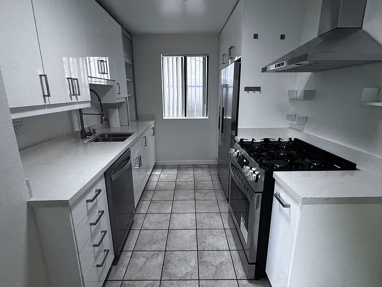120 Brooks Ave #21 — Photo 16